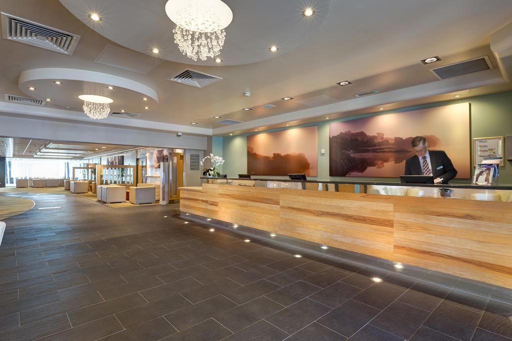 St Mellion Estate Hotel Exterior foto